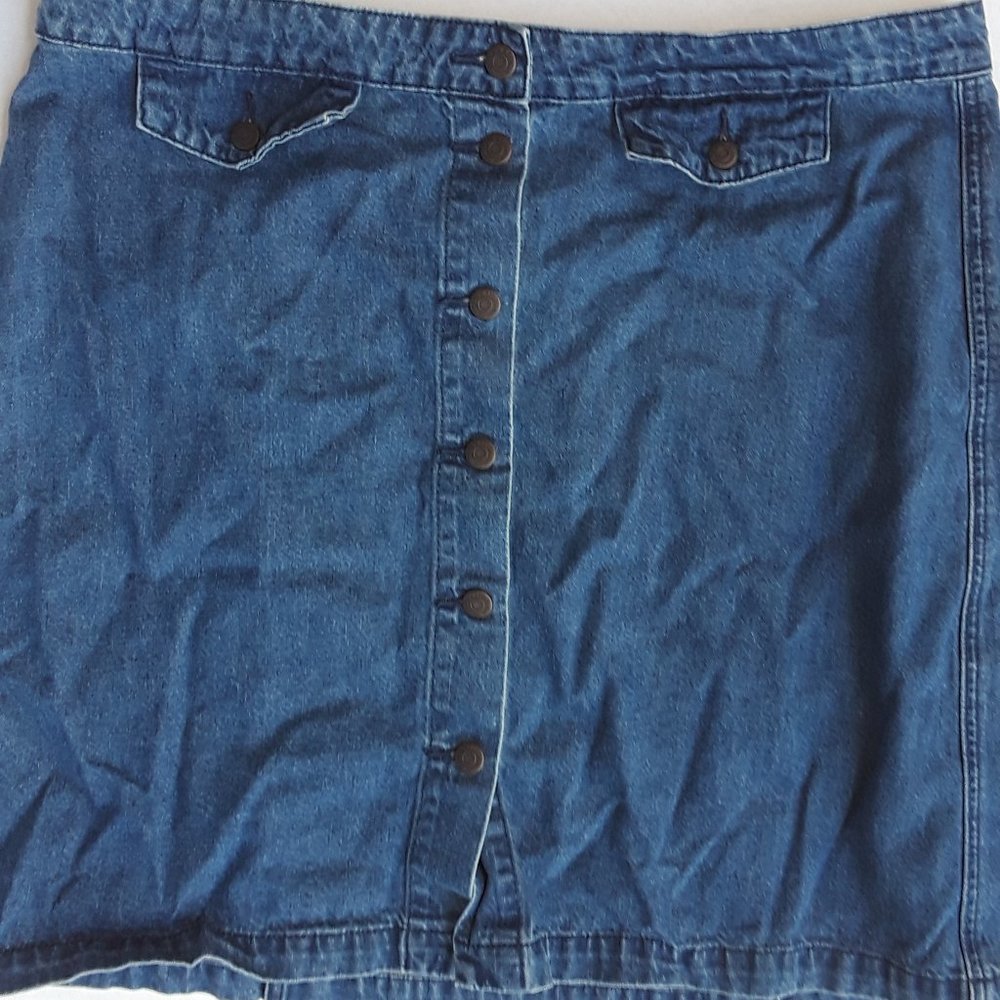 Old Navy denim skirt size 18